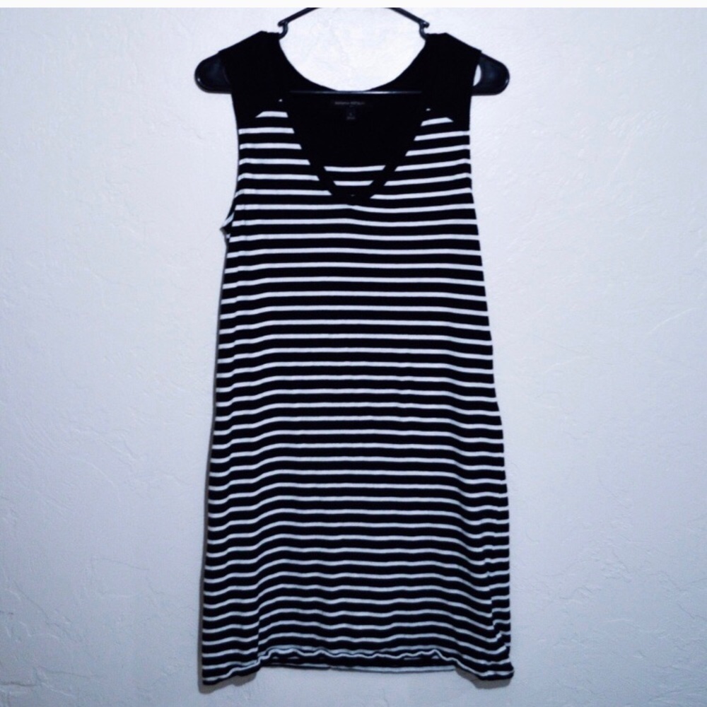 Banana republic black and white striped dress